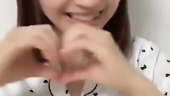 Kompilasi Video Tiktok Ema Ita Yang Populer.