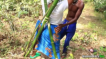 Amarrada E Fodida Em Uma Árvore Por Uma Verdadeira Vadia Negra