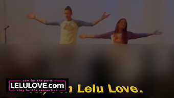 アマチュアカップルが初めてのライブショー体験を共有 - Lelu Love